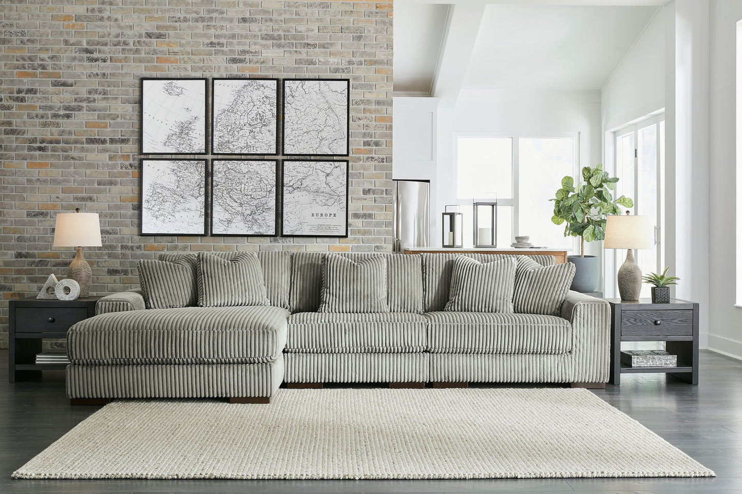 Lindyn - 3 Piece Sectional