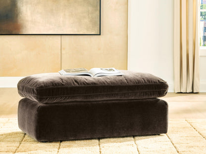 Maxton Heights - Ottoman
