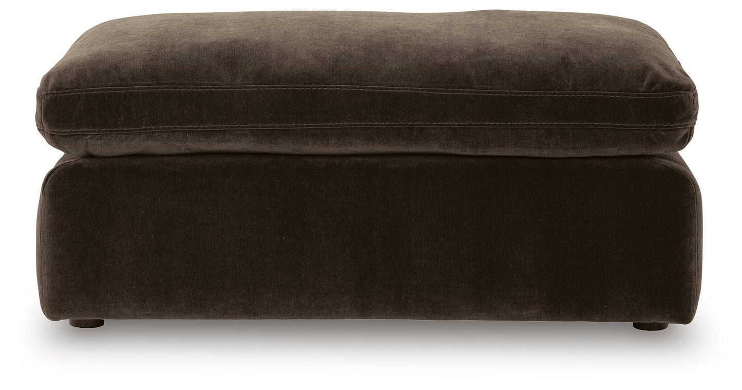 Maxton Heights - Ottoman